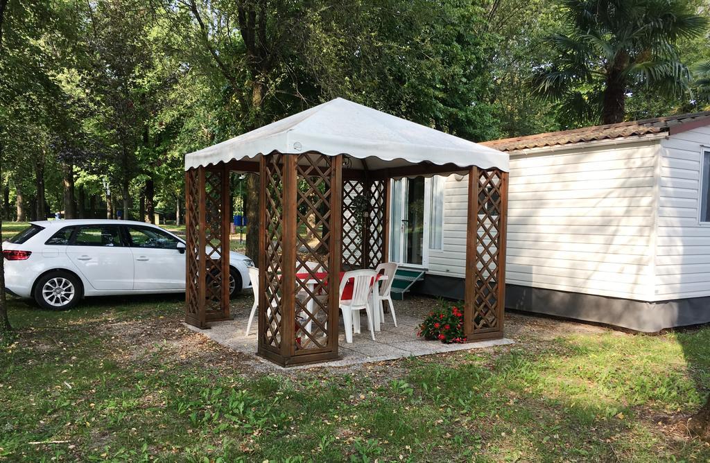 Camping Aquiléia المظهر الخارجي الصورة